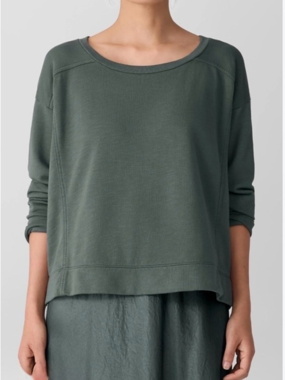 Eileen Fisher Ballet Neck Boxy Organic Cotton Top in Everglade M